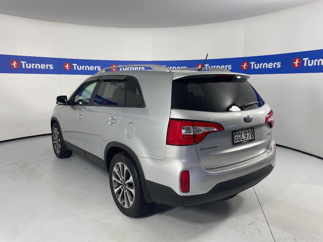 Photo '5' of KIA Sorento Photo '5' of KIA Sorento