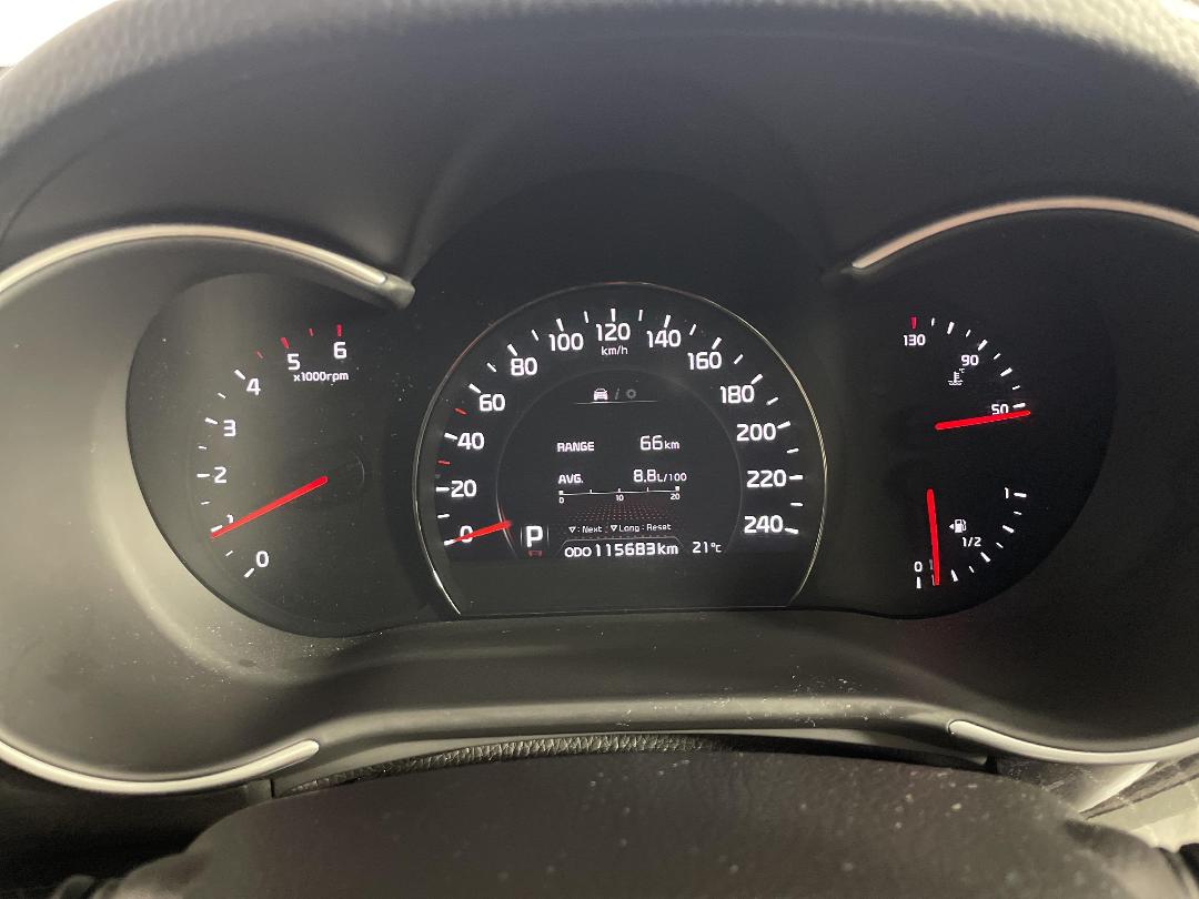 Photo '21' of KIA Sorento Photo '21' of KIA Sorento