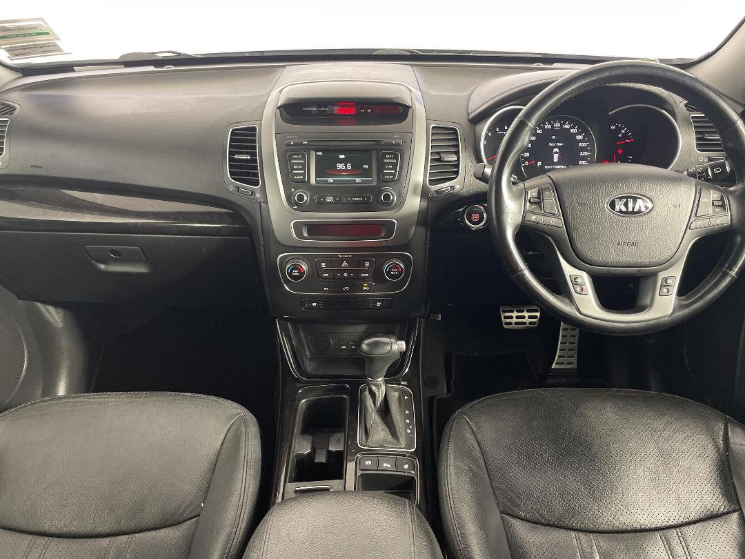 Photo '18' of KIA Sorento Photo '18' of KIA Sorento