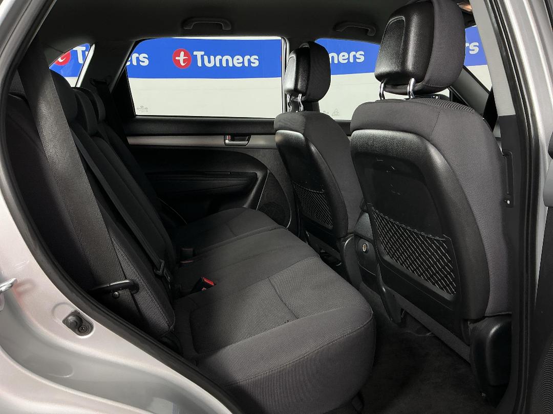 Photo '20' of KIA Sorento