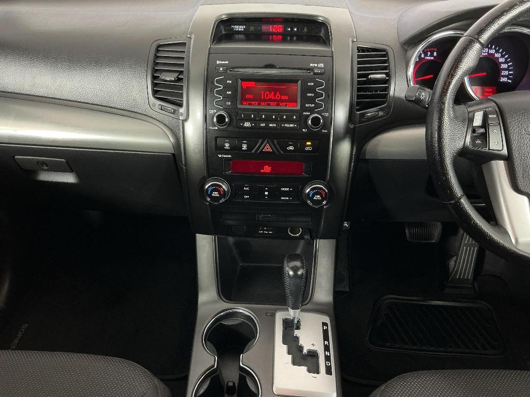 Photo '18' of KIA Sorento