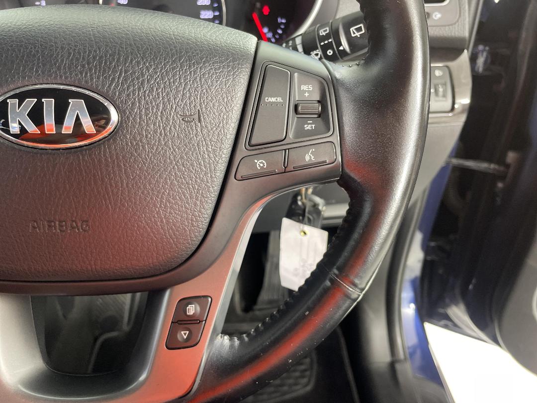 Photo '25' of KIA Sorento