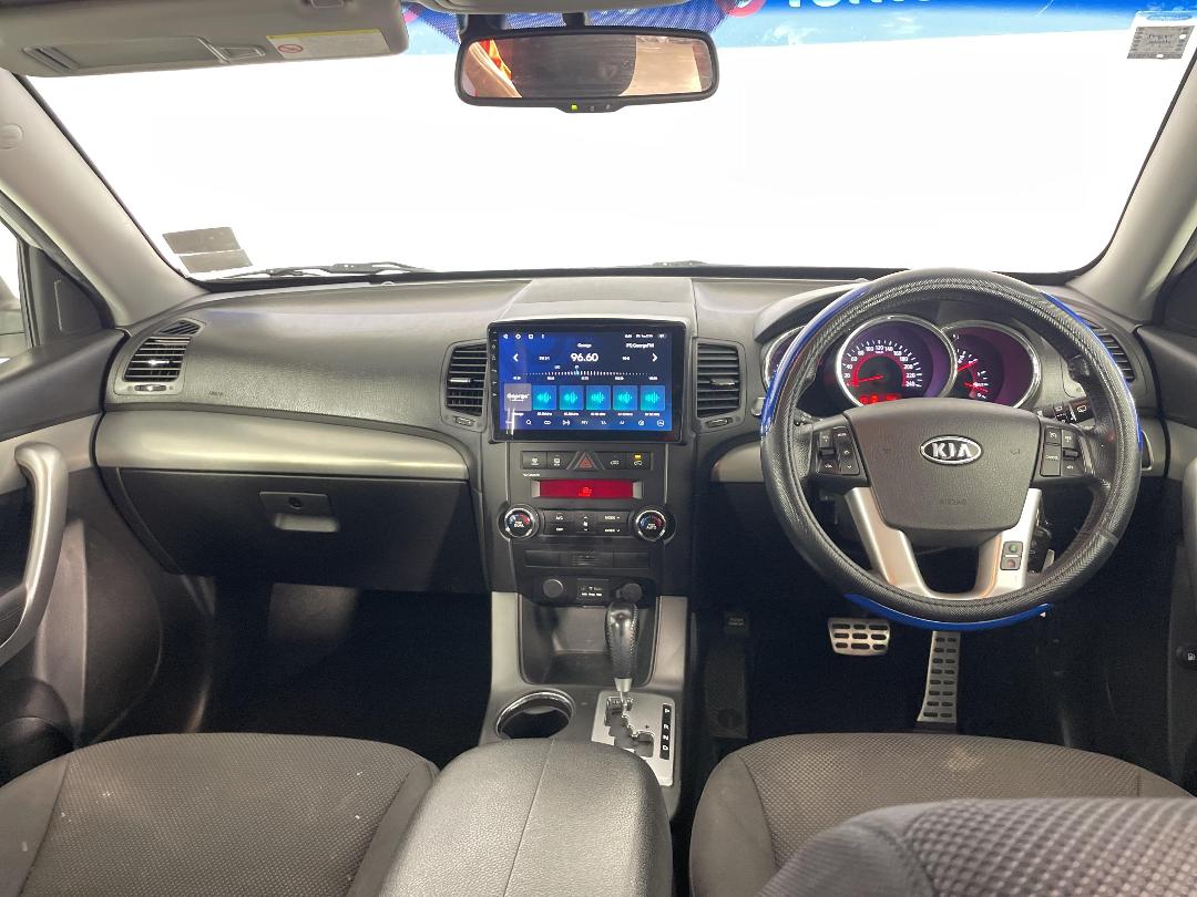 Photo '17' of KIA Sorento R