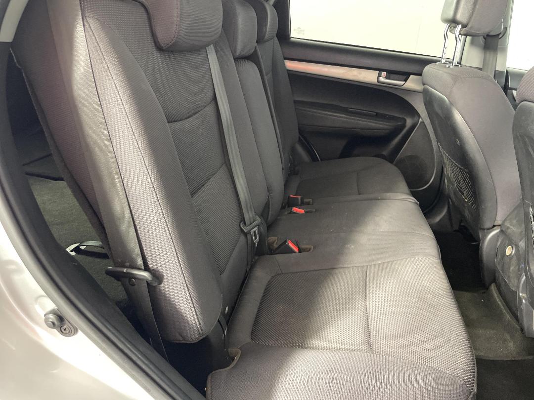 Photo '20' of KIA Sorento R