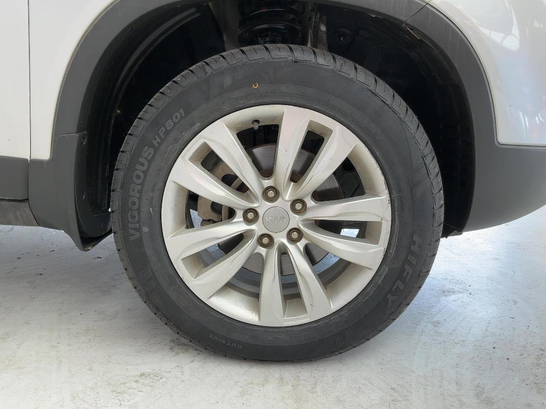 Photo '9' of KIA Sorento R