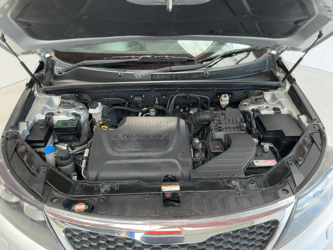Photo '13' of KIA Sorento R