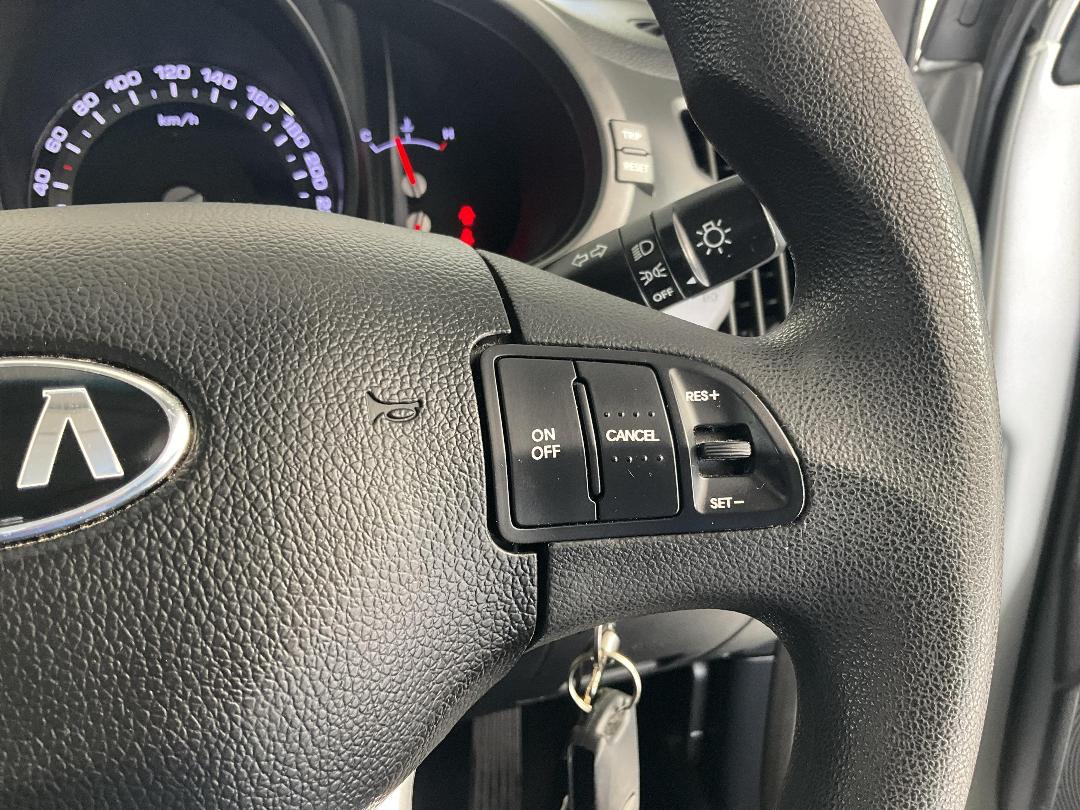 Photo '28' of KIA Sportage