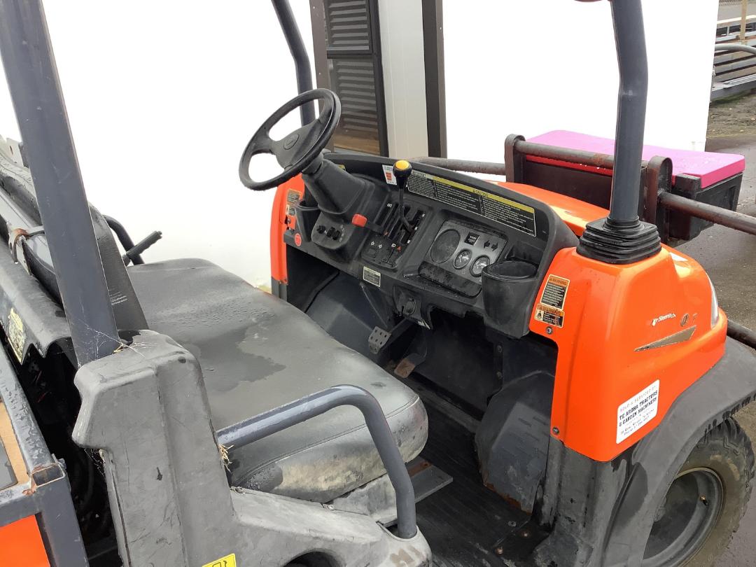 Photo '10' of Kubota RTV900 Photo '10' of Kubota RTV900