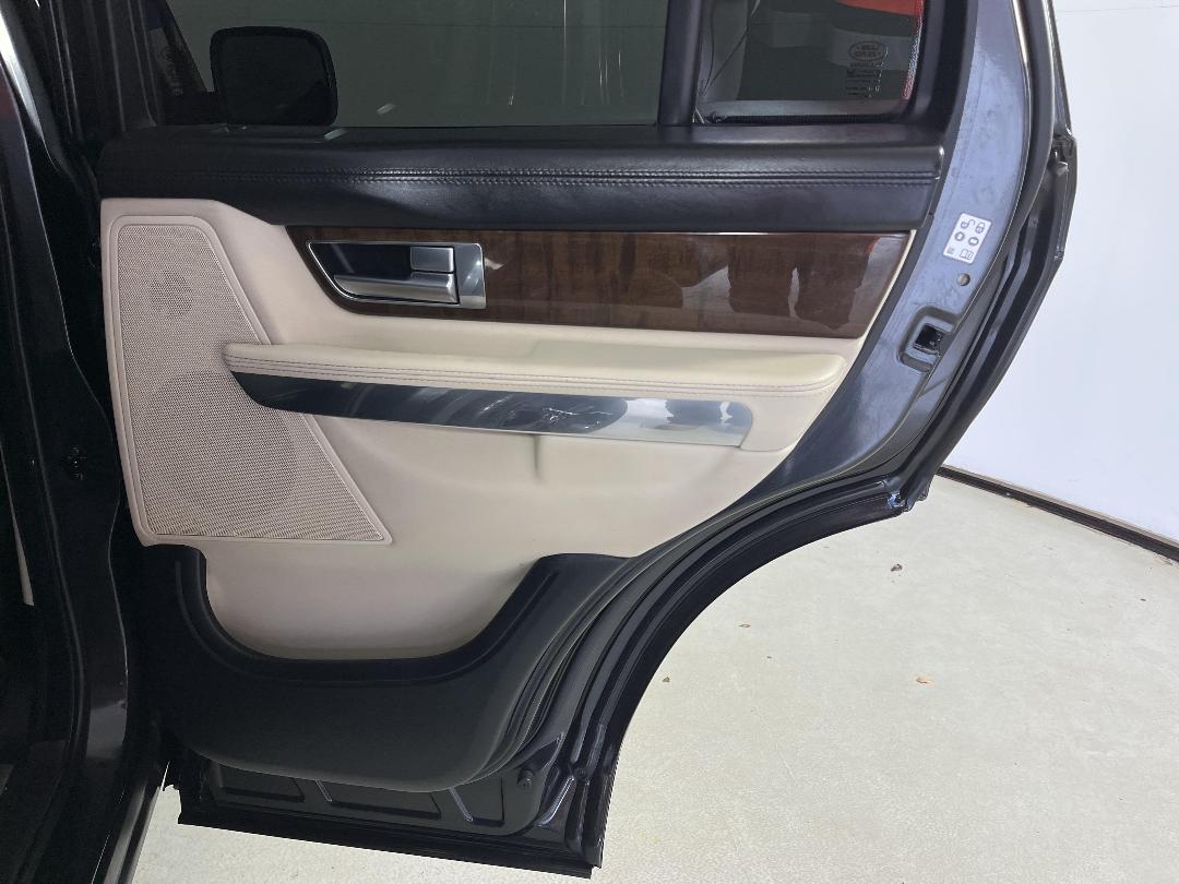 Photo '19' of Land Rover Range Rover