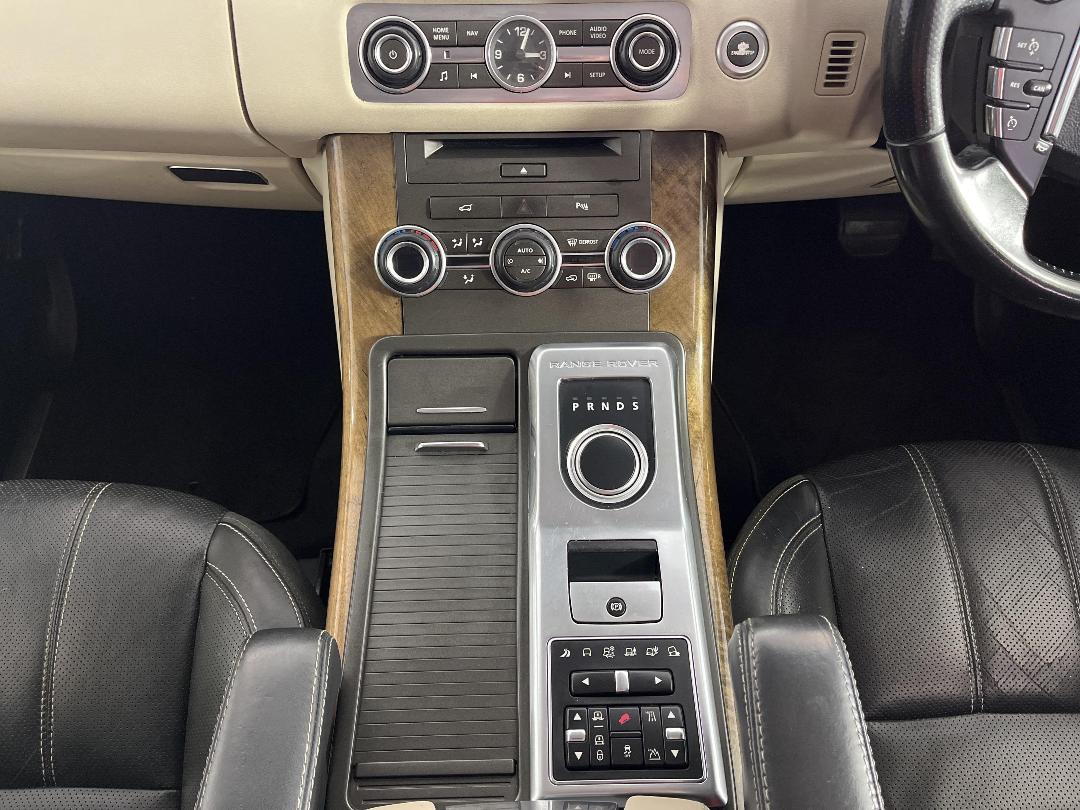 Photo '18' of Land Rover Range Rover