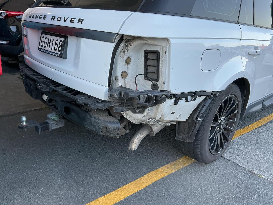 Photo '12' of Land Rover Range Rover Sport TDV6 Photo '12' of Land Rover Range Rover Sport TDV6