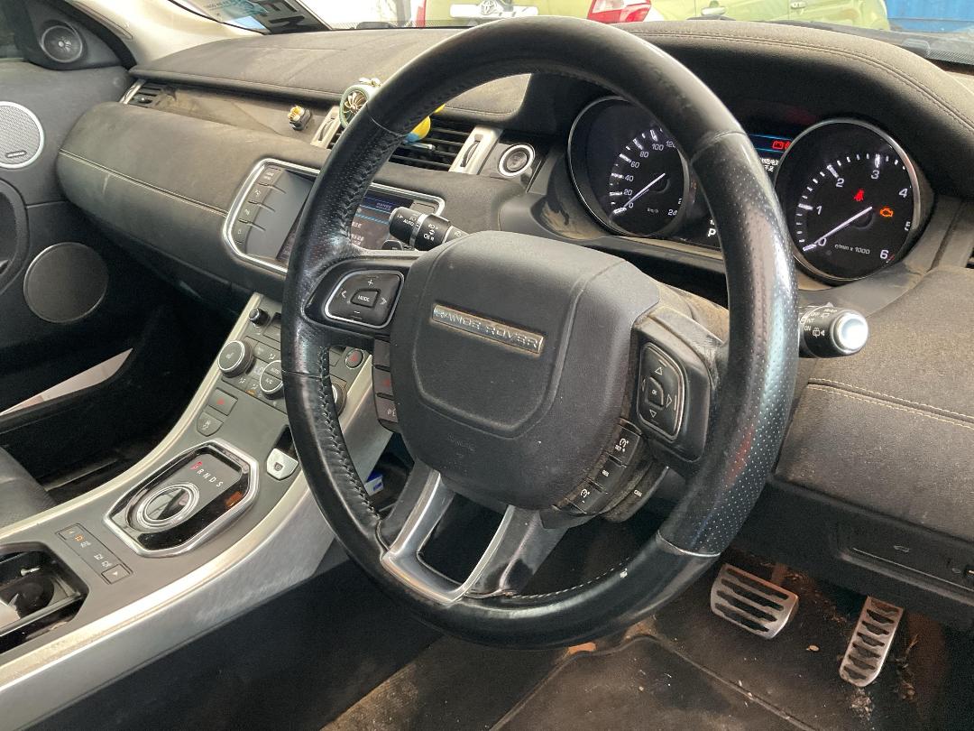 Photo '19' of Land Rover Range Rover Evoque TD4 Dynamic C Photo '19' of Land Rover Range Rover Evoque TD4 Dynamic C