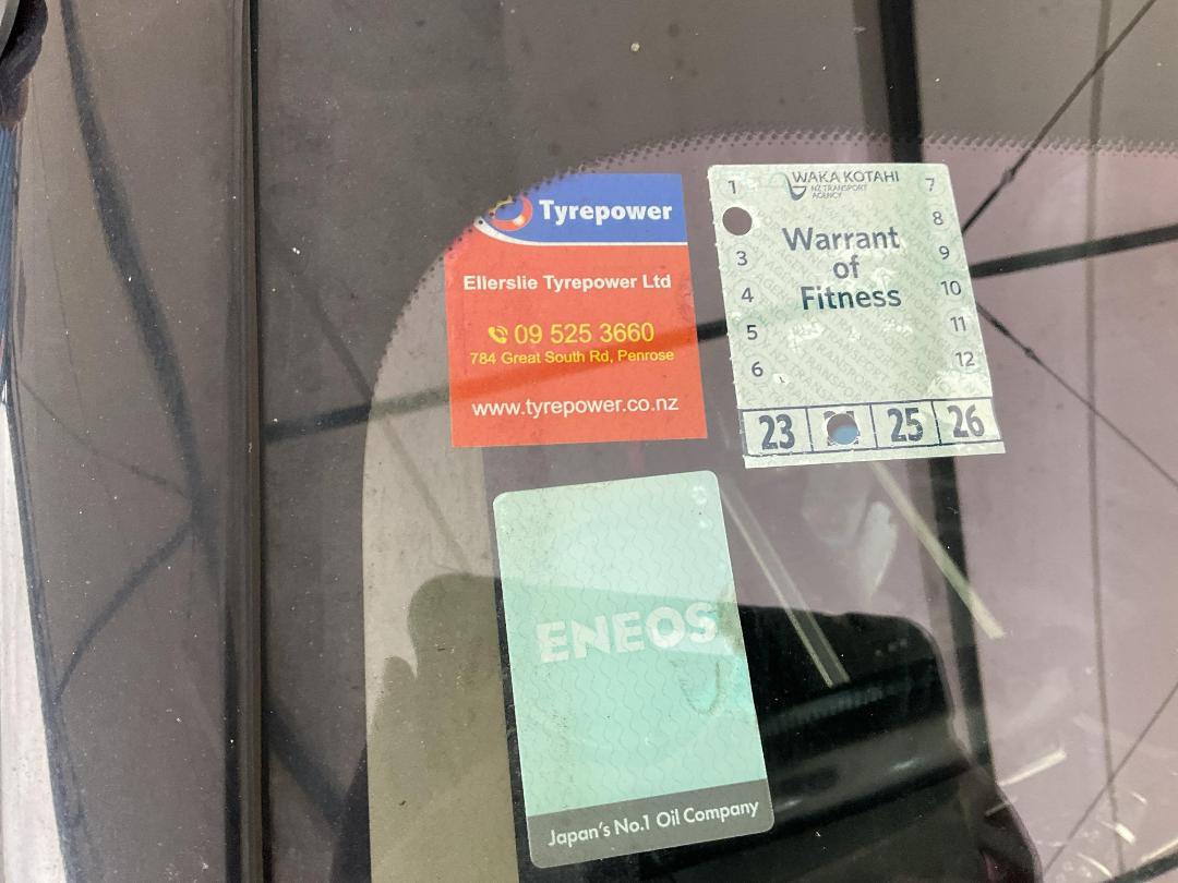 Photo '25' of Land Rover Range Rover Evoque TD4 Dynamic C Photo '25' of Land Rover Range Rover Evoque TD4 Dynamic C