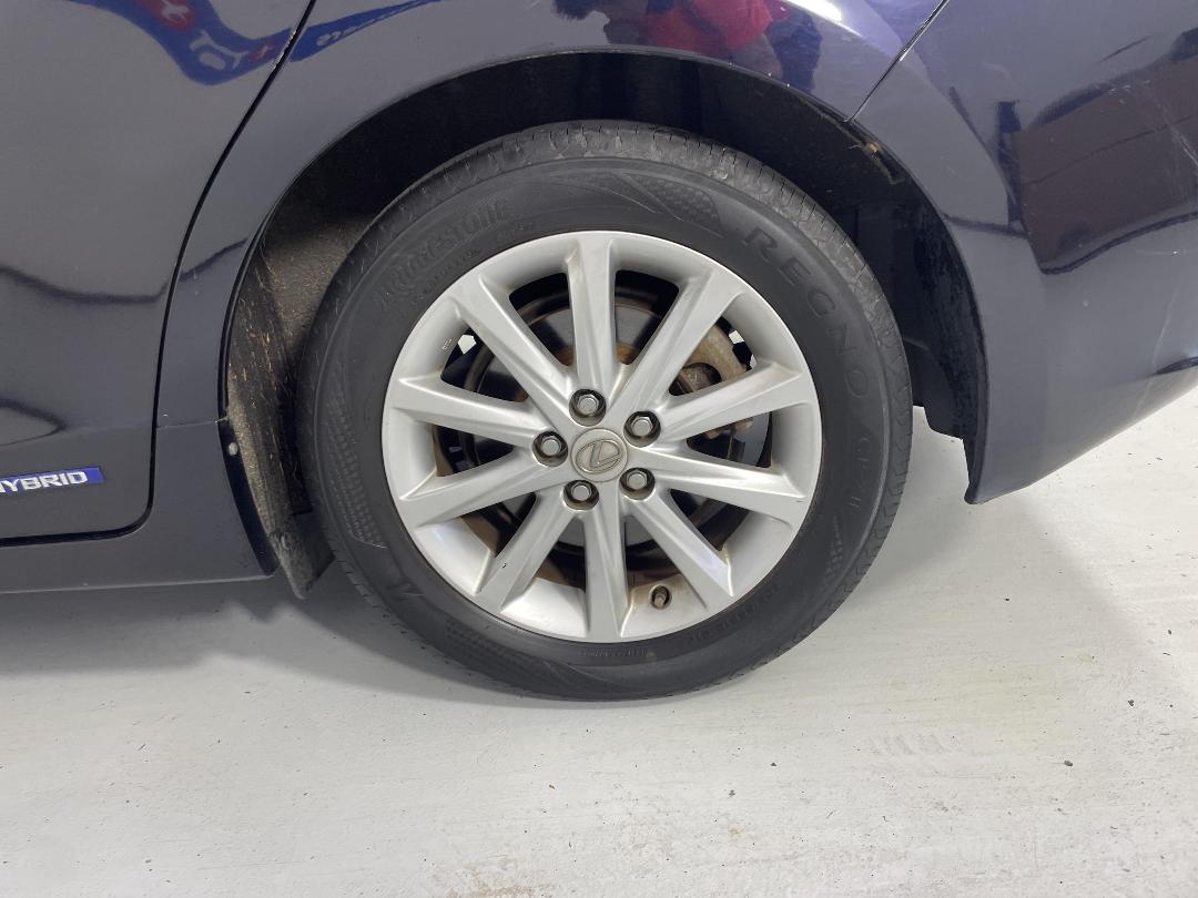 Photo '11' of Lexus CT200H Photo '11' of Lexus CT200H