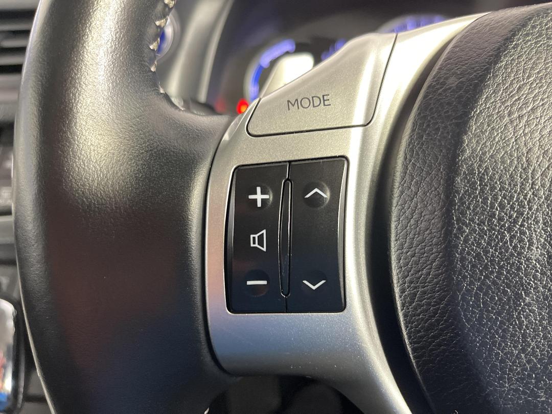 Photo '25' of Lexus CT200H Photo '25' of Lexus CT200H