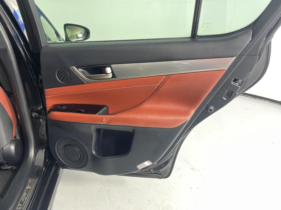 Photo '19' of Lexus GS250