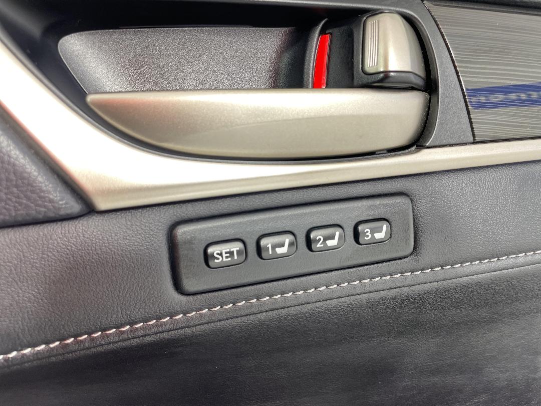 Photo '24' of Lexus GS250