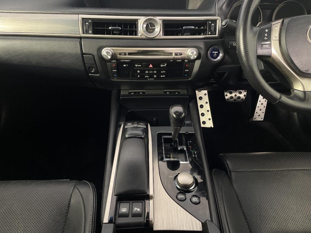 Photo '18' of Lexus GS450H Photo '18' of Lexus GS450H