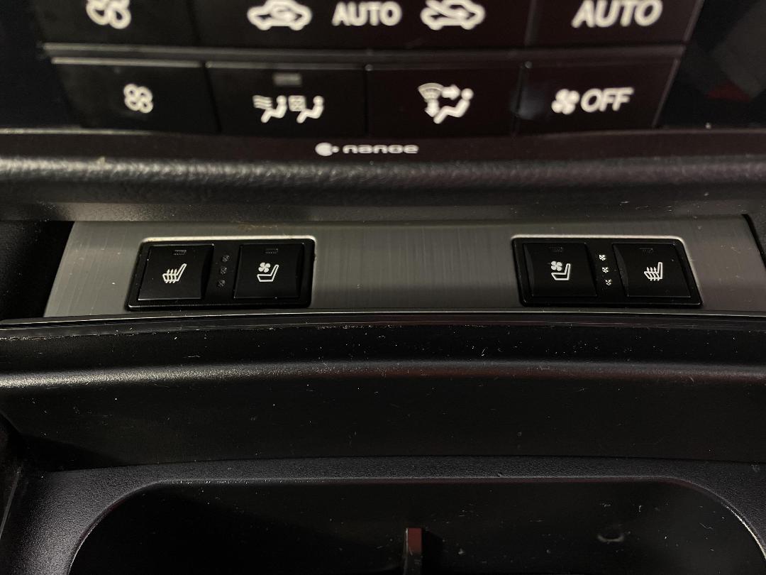 Photo '30' of Lexus GS450H Photo '30' of Lexus GS450H