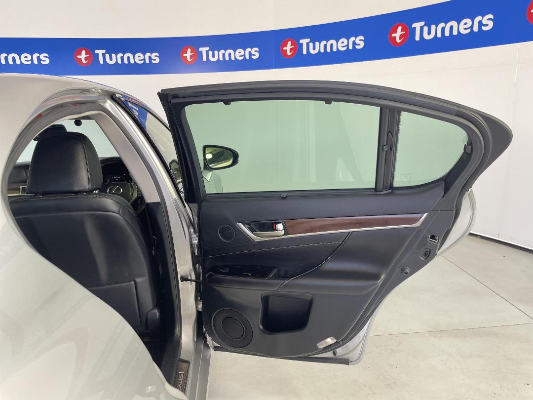 Photo '19' of Lexus GS450H