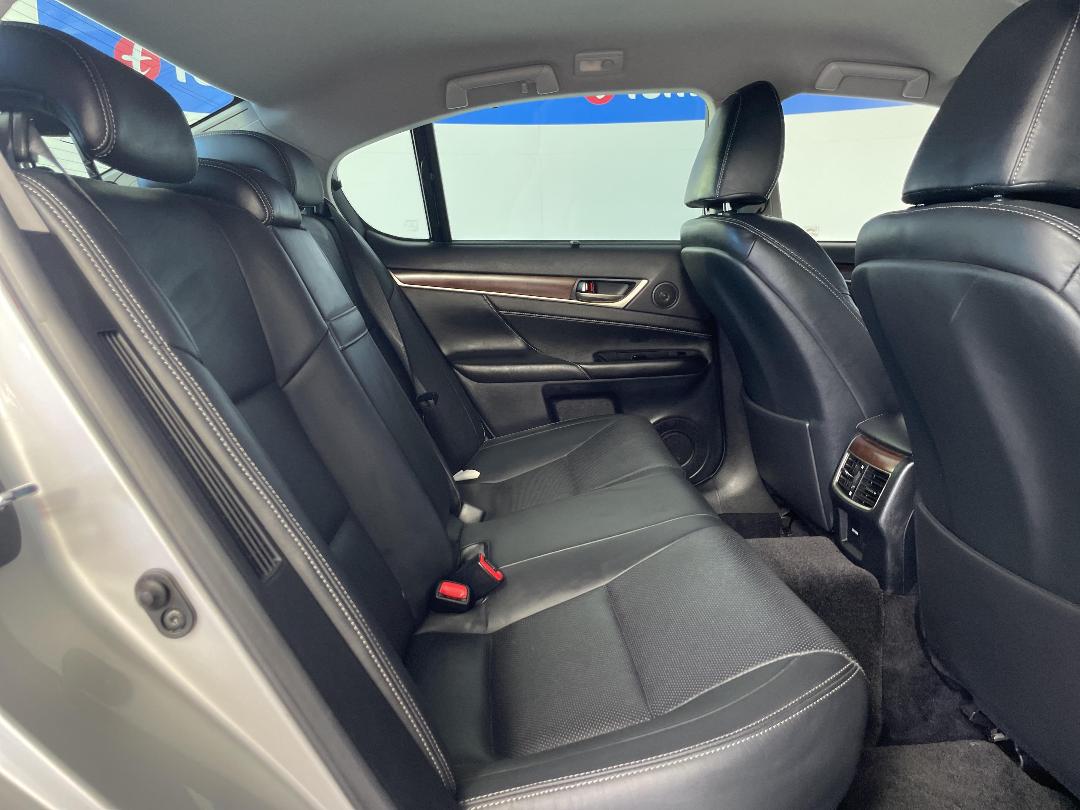 Photo '20' of Lexus GS450H