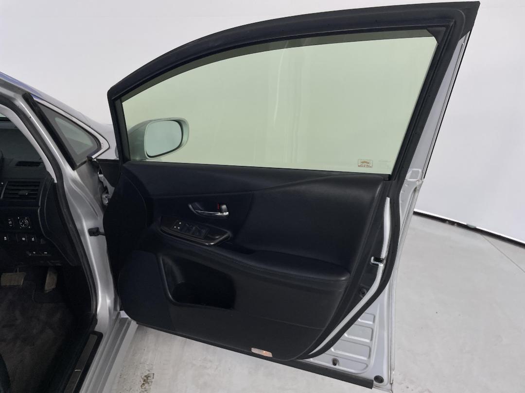 Photo '15' of Lexus HS250H Photo '15' of Lexus HS250H