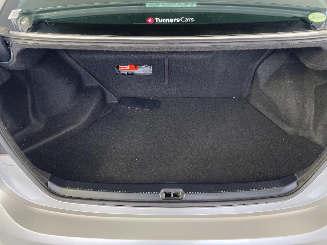 Photo '14' of Lexus HS250H Photo '14' of Lexus HS250H