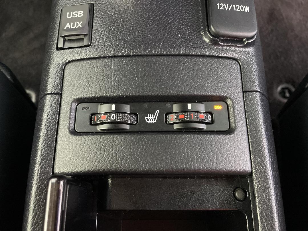 Photo '27' of Lexus HS250H