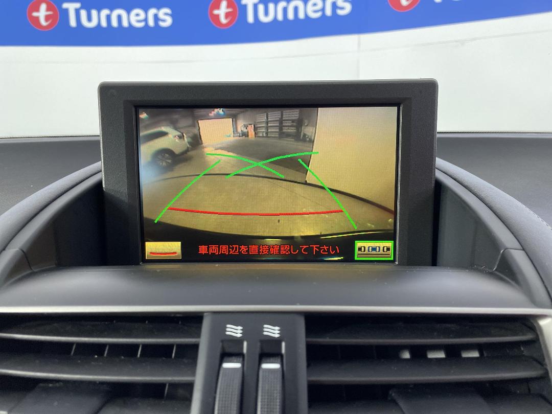 Photo '29' of Lexus HS250H