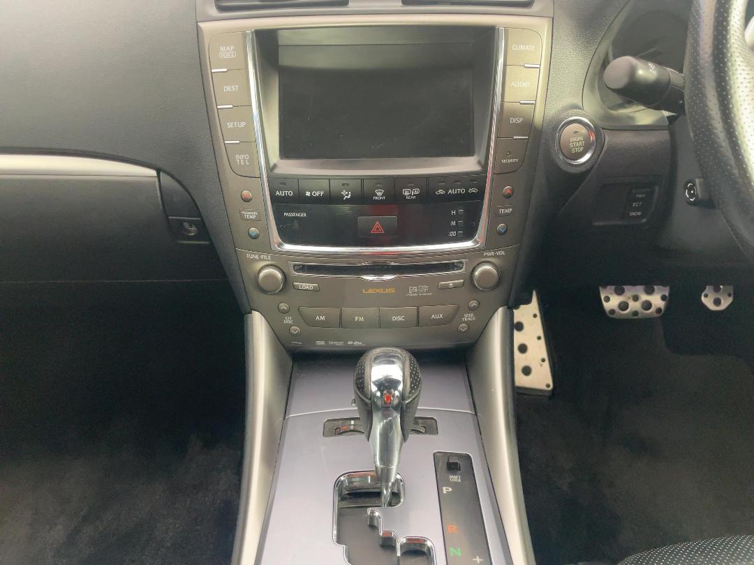 Photo '18' of Lexus IS350