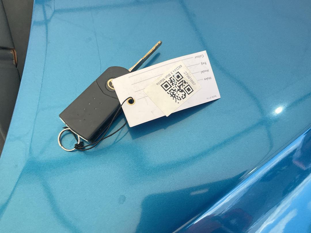 Photo '10' of Mazda 3