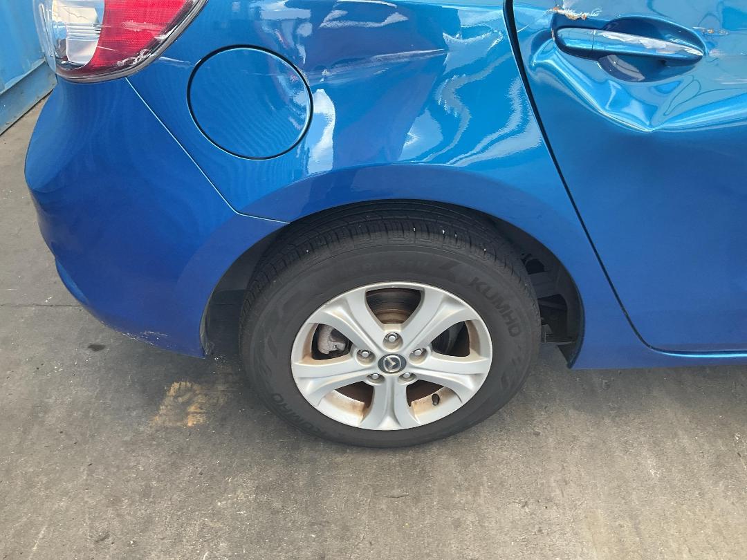 Photo '16' of Mazda 3