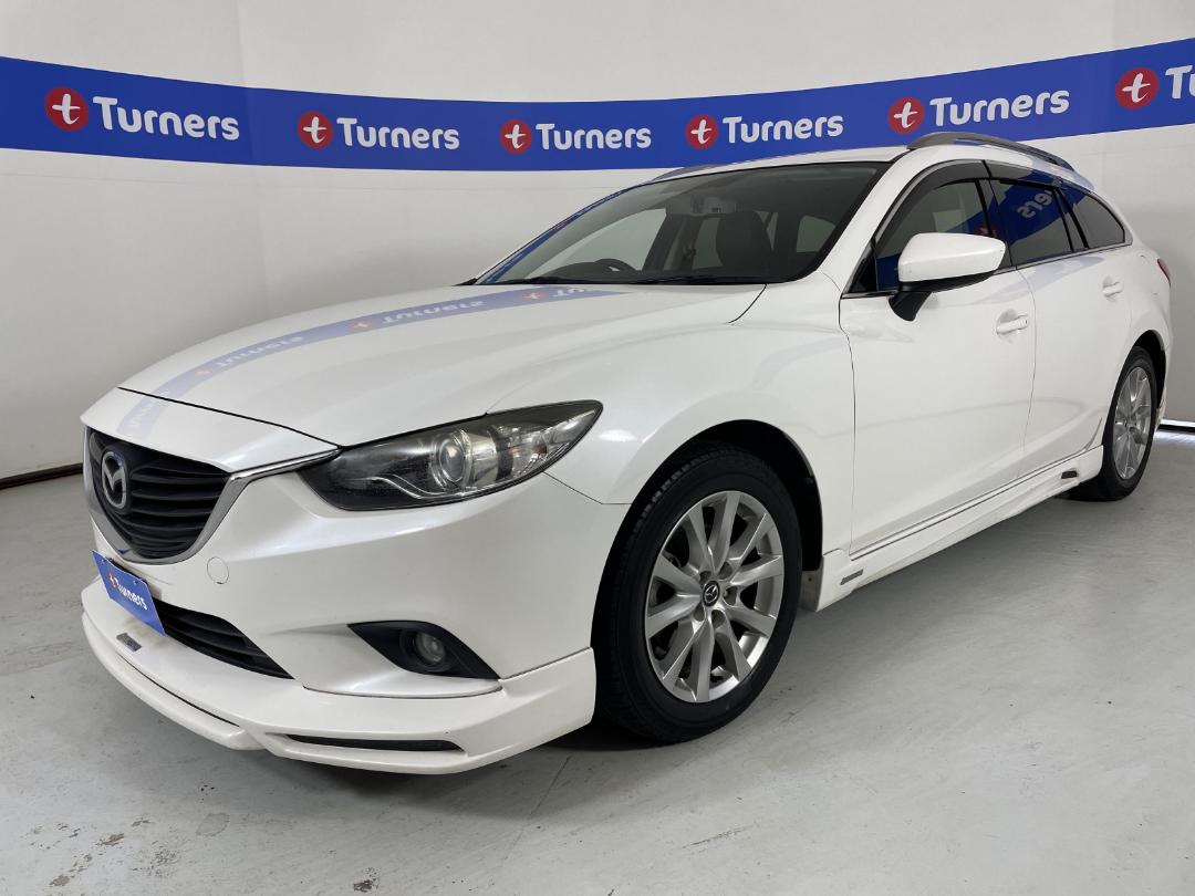 Photo '4' of Mazda Atenza