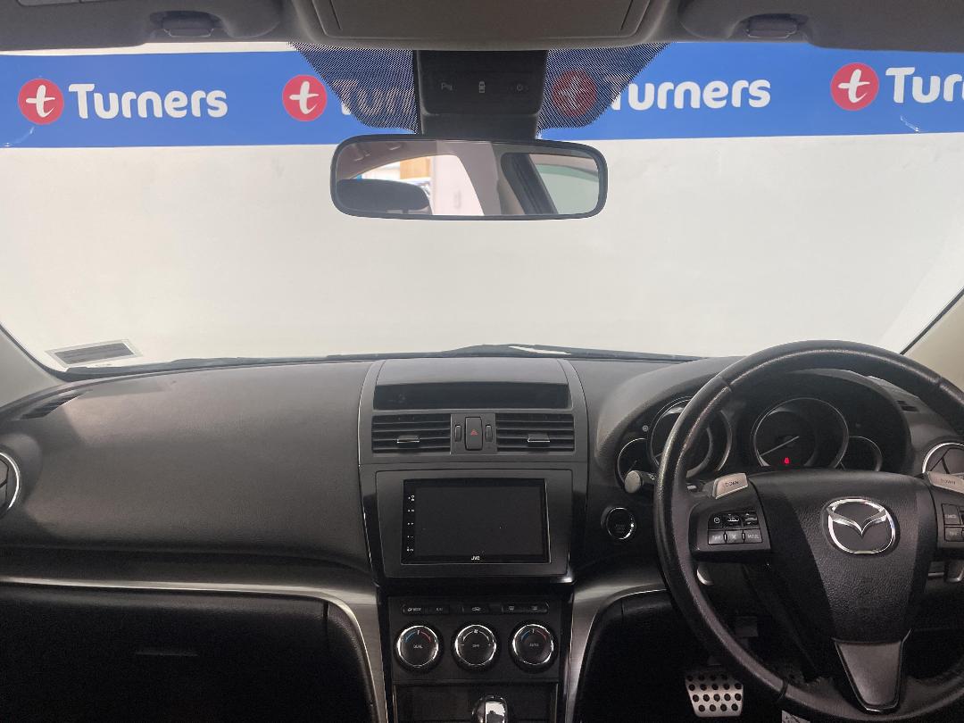 Photo '17' of Mazda Atenza