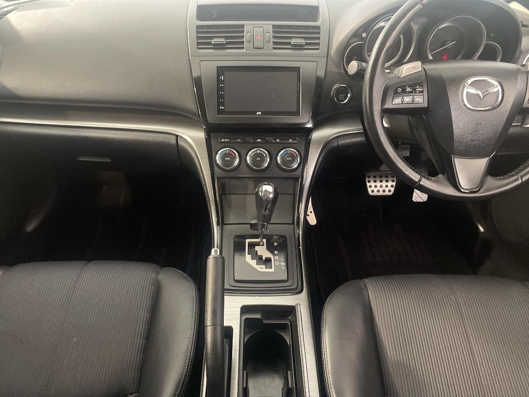 Photo '18' of Mazda Atenza