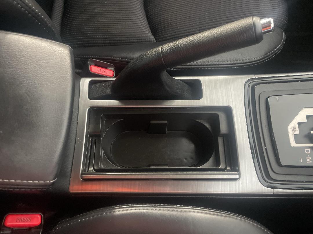 Photo '32' of Mazda Atenza