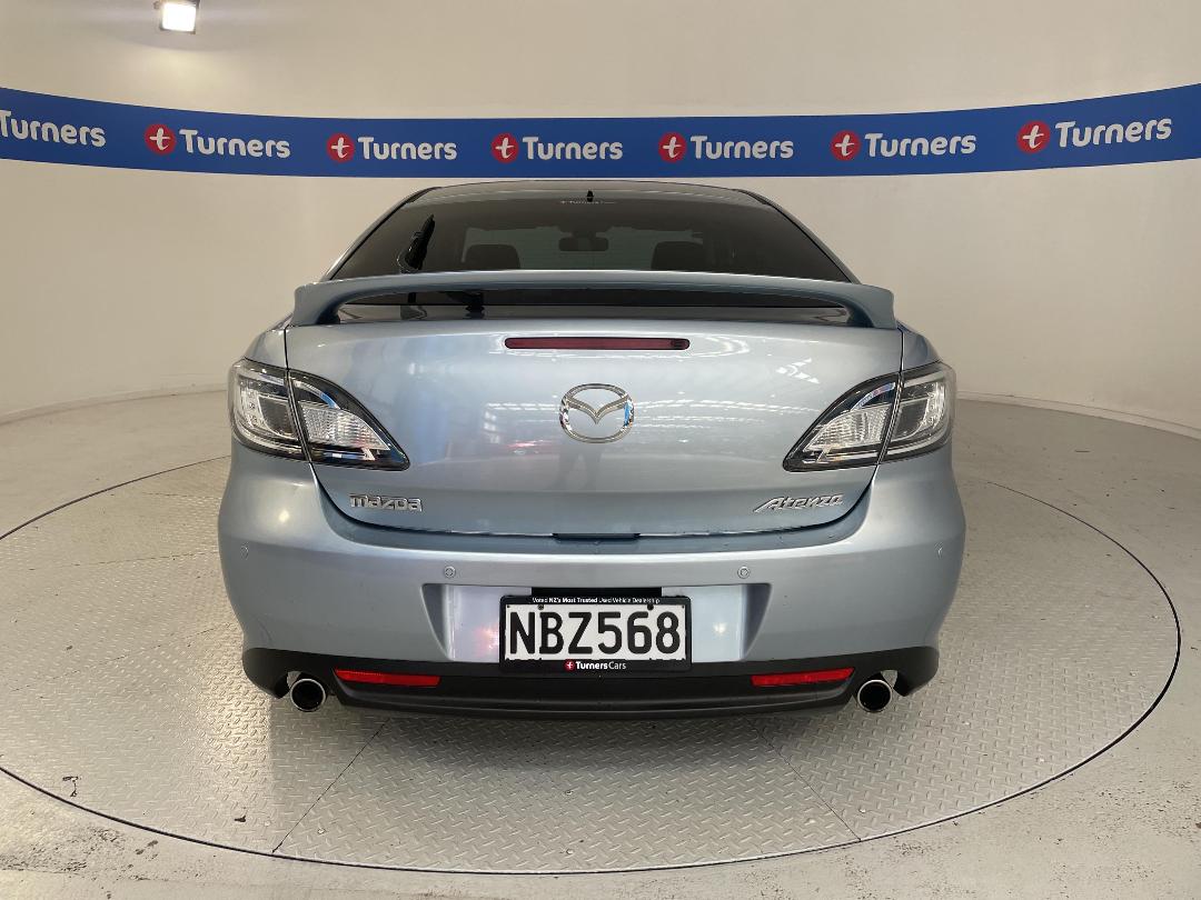 Photo '6' of Mazda Atenza