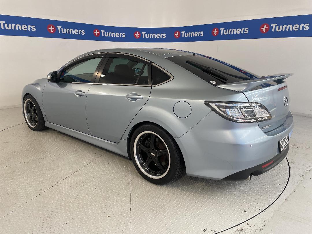 Photo '5' of Mazda Atenza