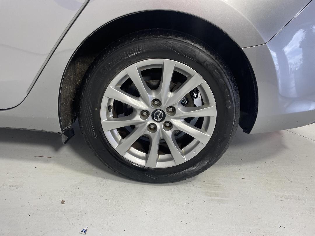 Photo '11' of Mazda Atenza Photo '11' of Mazda Atenza