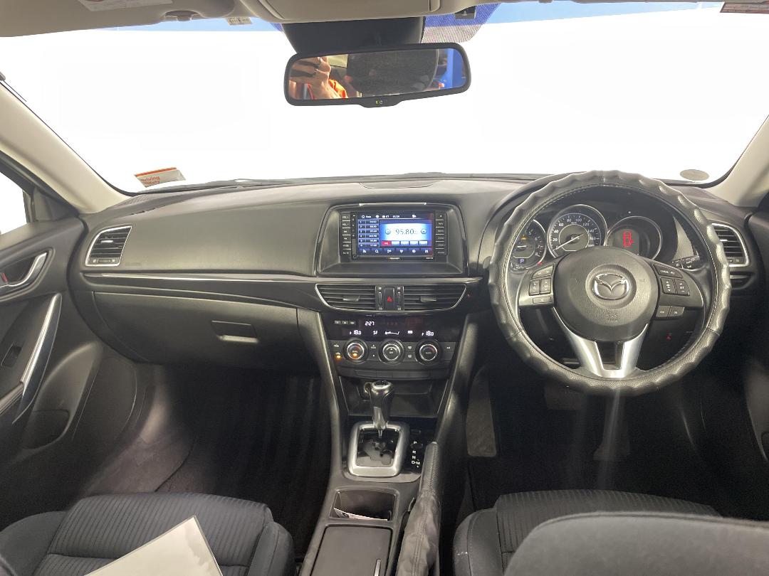 Photo '17' of Mazda Atenza Photo '17' of Mazda Atenza