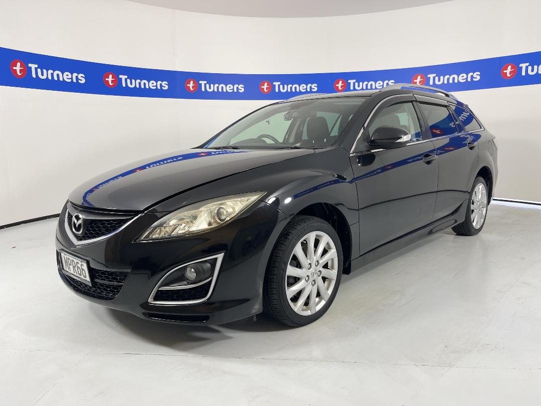 Photo '4' of Mazda Atenza