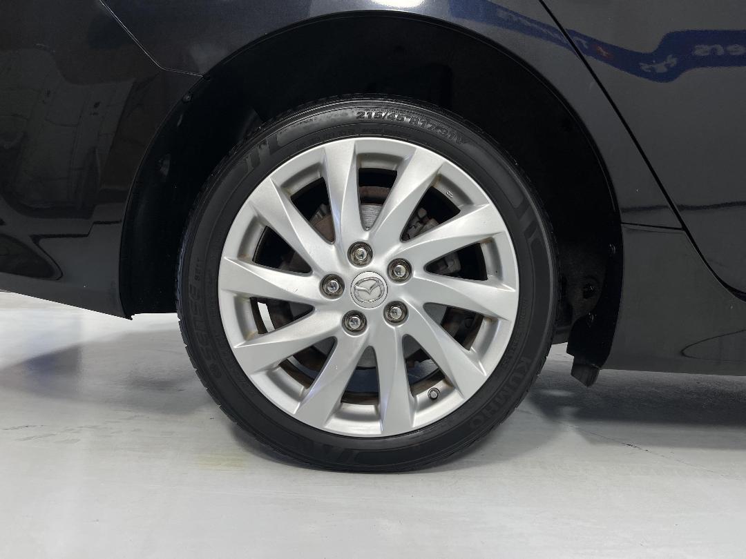 Photo '12' of Mazda Atenza