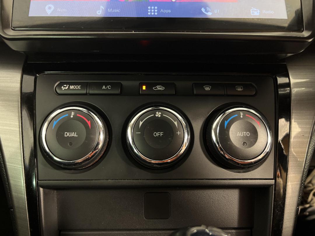 Photo '26' of Mazda Atenza