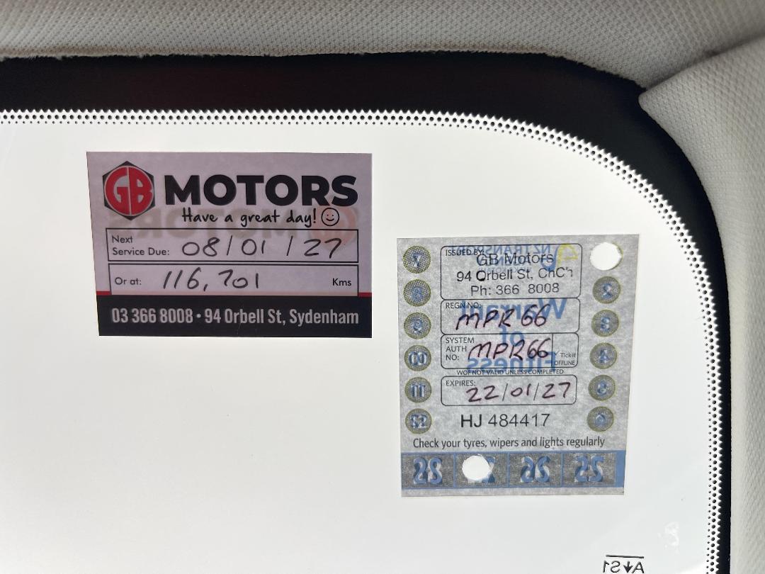 Photo '27' of Mazda Atenza