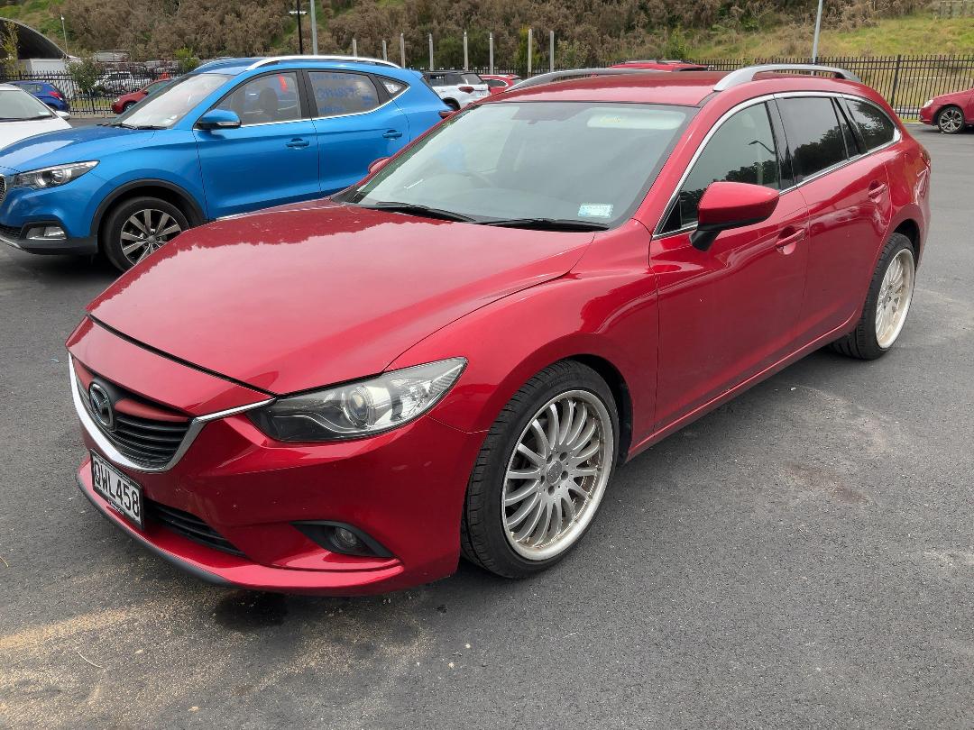 Photo '3' of Mazda Atenza