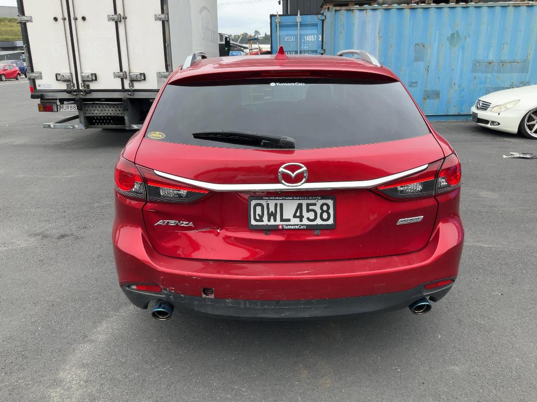 Photo '6' of Mazda Atenza