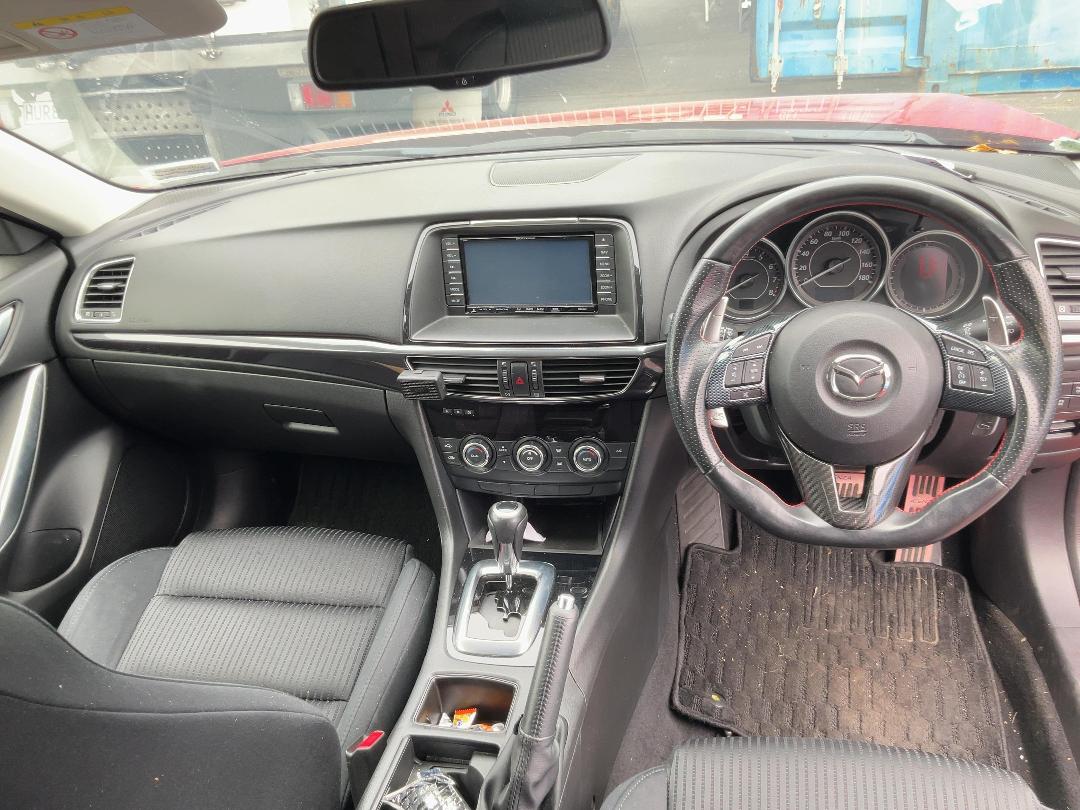 Photo '18' of Mazda Atenza