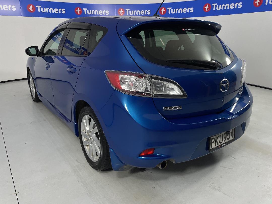 Photo '5' of Mazda Axela