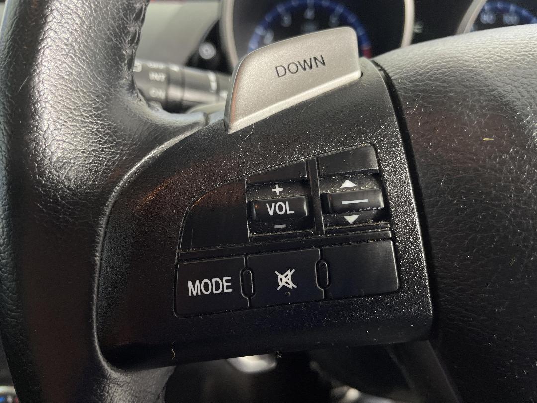 Photo '23' of Mazda Axela