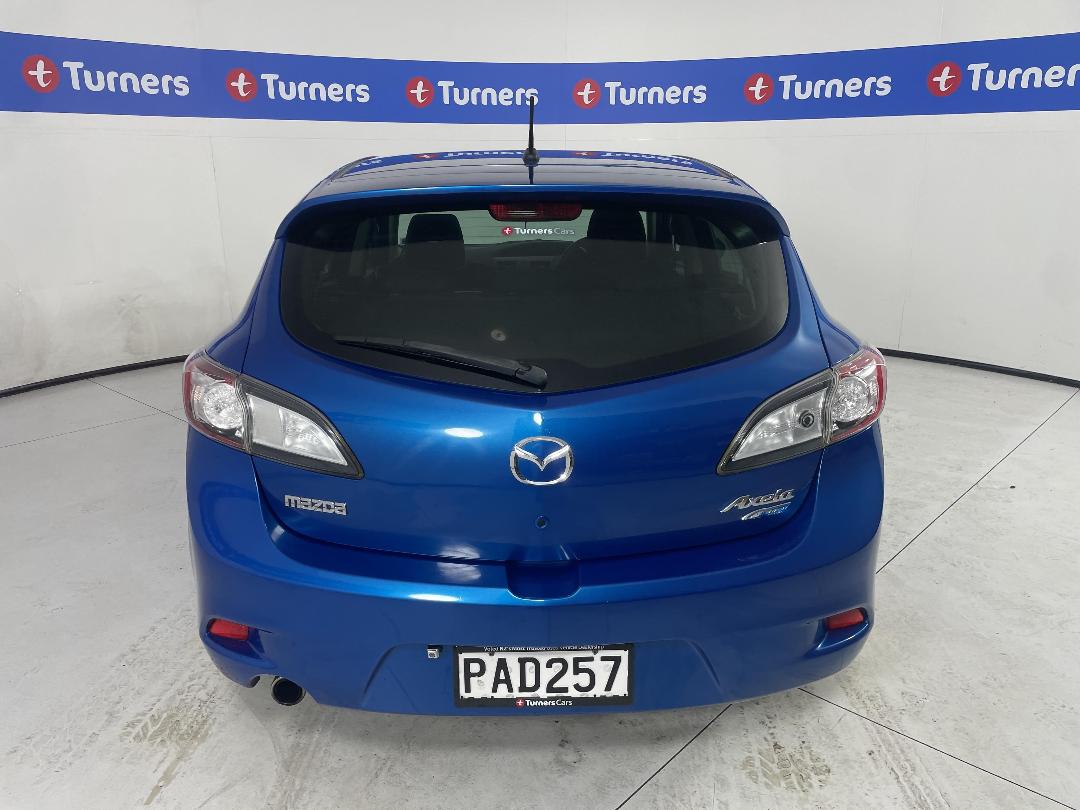 Photo '6' of Mazda Axela